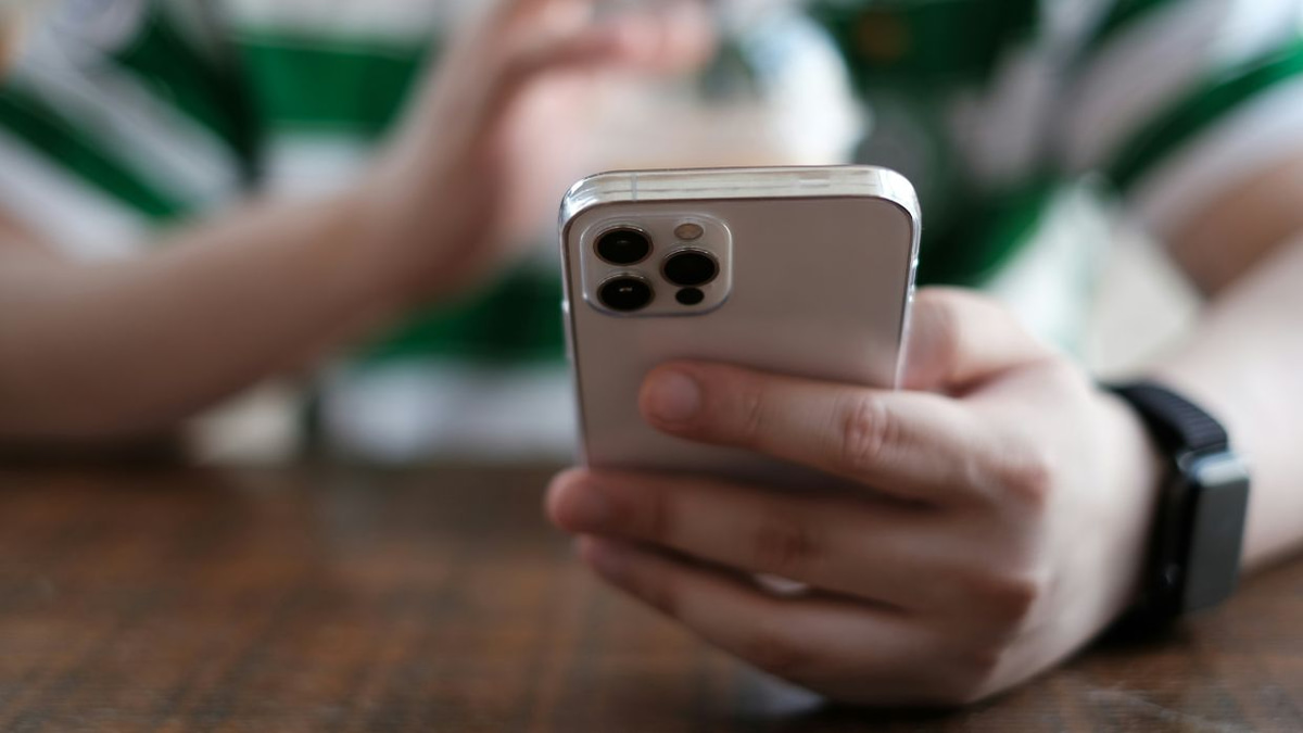 Malaysia Pursues Dual Strategy to Combat AI-Enabled Content Abuse