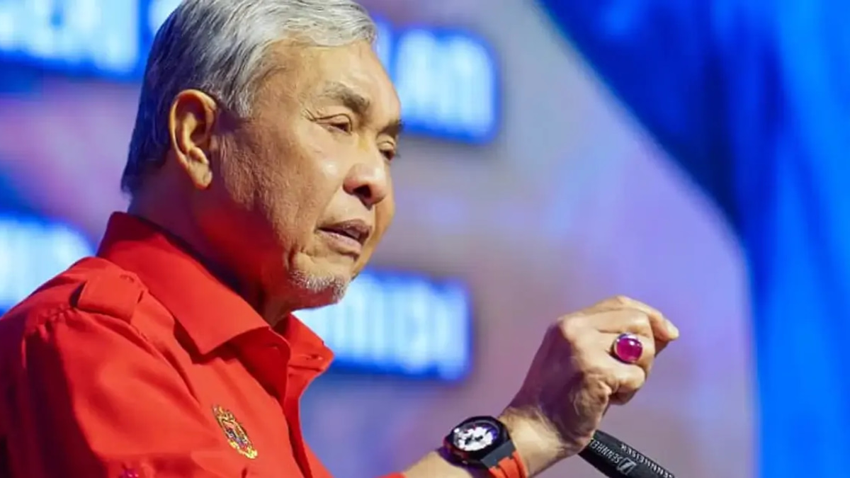 No Cause for Dismissals, Says Zahid as BN Ministers Defend Performance
