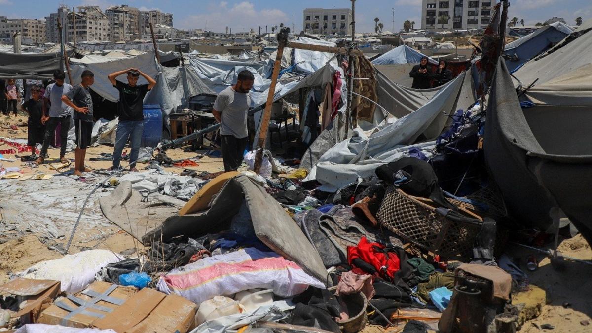 Over 90% of Gaza Destroyed, Israeli Forces Control Most of Territory: Palestinian Report
