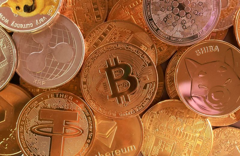 Trump Regulators Step Into Crypto Policy Void as Congress Stalls on Legislation