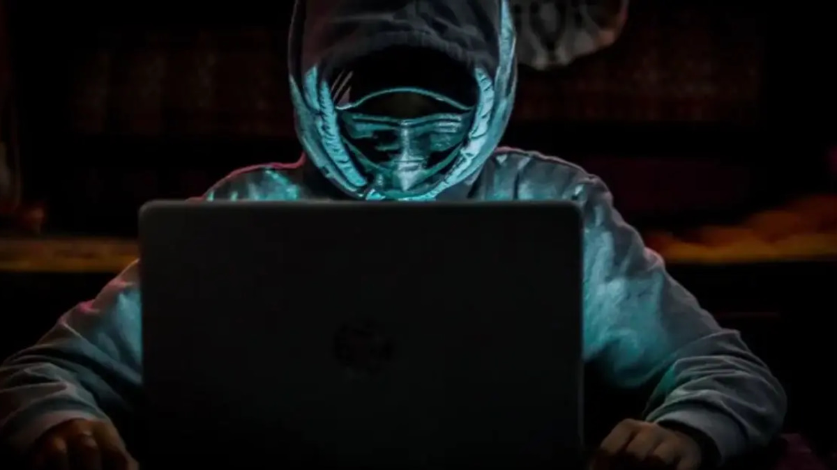 Malaysia's New Cybercrimes Law Grants Authorities Expanded Data Access Powers