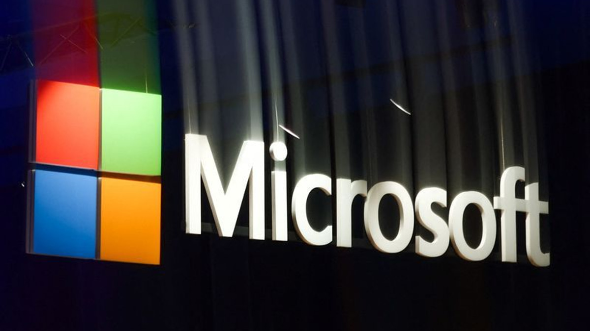 Microsoft Launches Largest India Data Center as Tech Giants Race for AI Dominance
