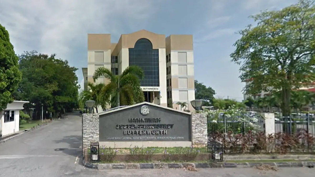 Five charged RM3,500 each for operating slot machines at Butterworth supermarket