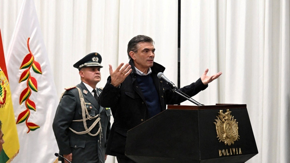 Bolivia's President Declares Emergency as Prolonged Blockades Deepen Economic Crisis