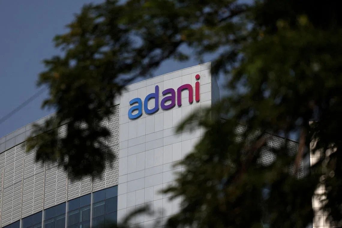 India's Customs Department Joins Health Ministry in Battle Against Adani Over Nicotine Pouch Sales