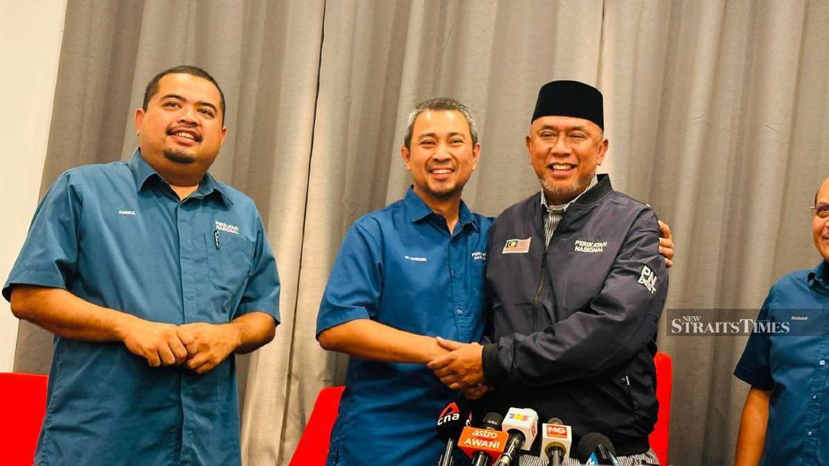 Former Layang-Layang Assemblyman Leaves Umno for Bersatu