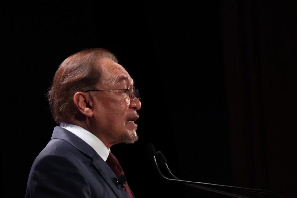 PM Anwar Ibrahim Files Defamation Suit Against PAS Deputy President Tuan Ibrahim