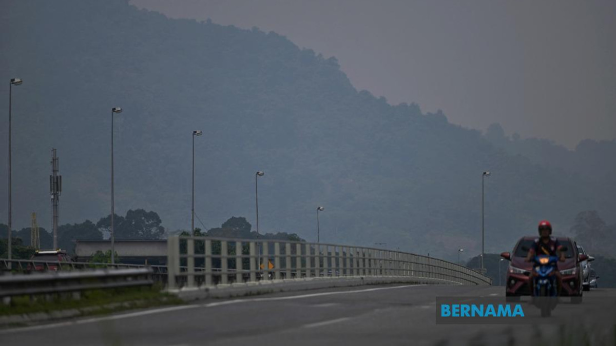 Serian Chokes Under Very Unhealthy Air as Sarawak Battles Cross-Border Haze Surge