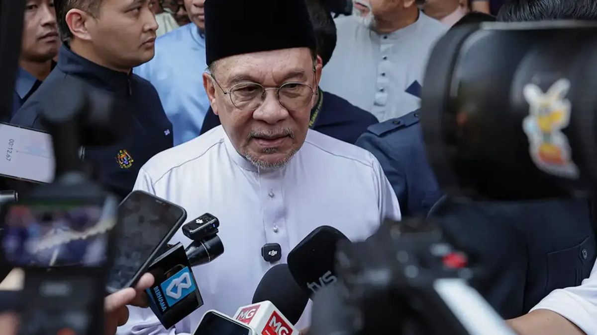 Anwar Vows Continued Effort as Latest Approval Survey Shows Strong Public Backing