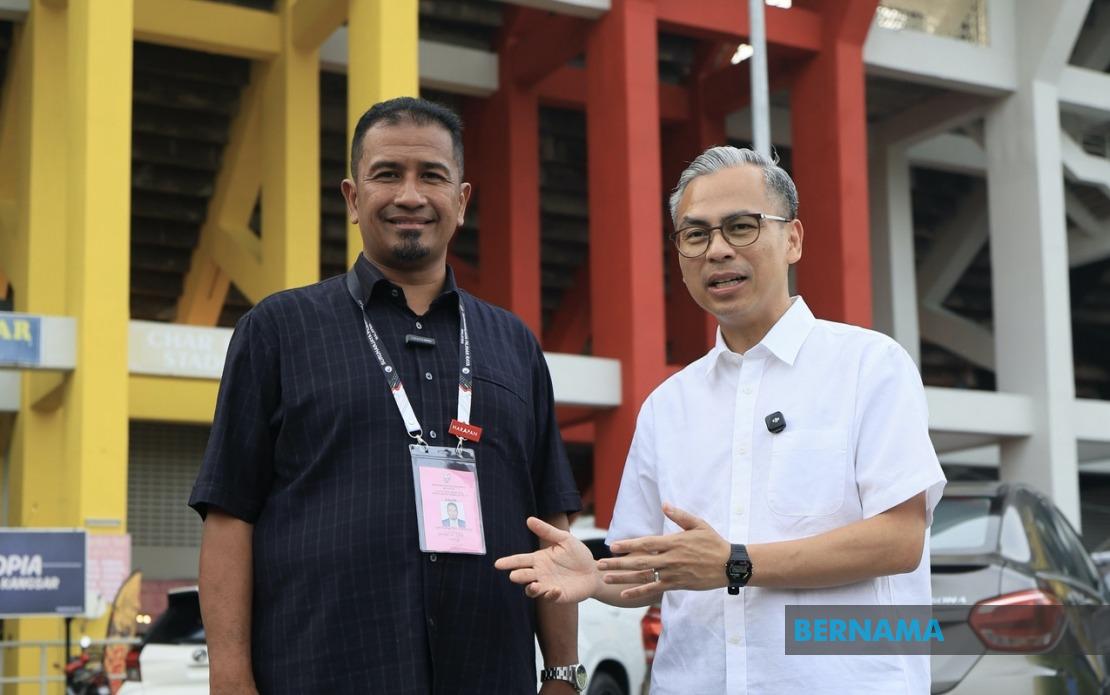 Fahmi Urges Responsible Campaign Conduct After Rantau Billboards Vandalised