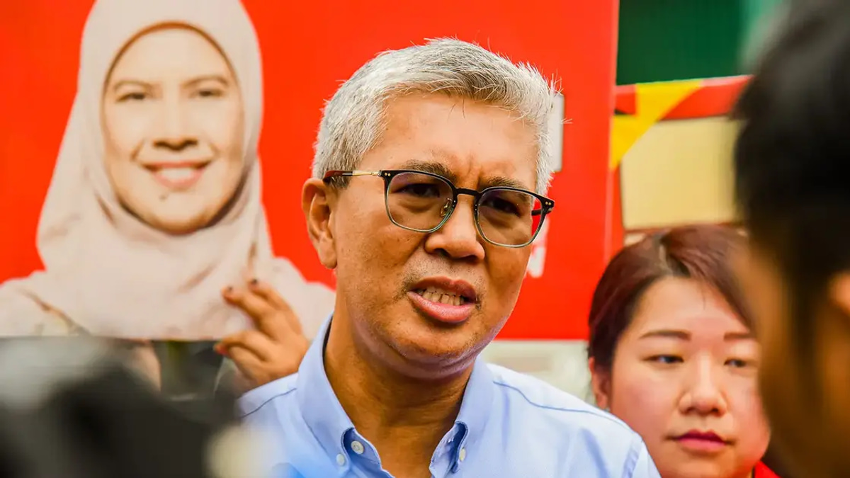 Pakatan Harapan maintains independent path as tensions flare between BN and PN over racial politics
