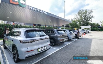 Chinese EV Charging Firms Must Tailor Technology to Malaysia's Climate and Needs, Says LINCHR