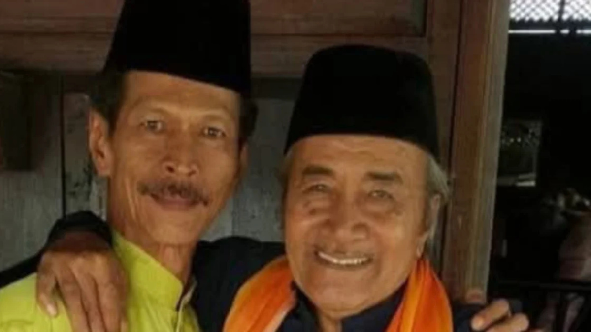 PM Anwar Ibrahim celebrates veteran actor Rahim Razali's 87th birthday, hailing him as 'inspiration' to nation