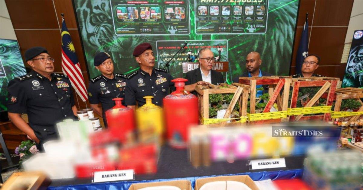Five arrested as police seize RM12.8 million in Klang and Kuala Lumpur smuggling crackdown