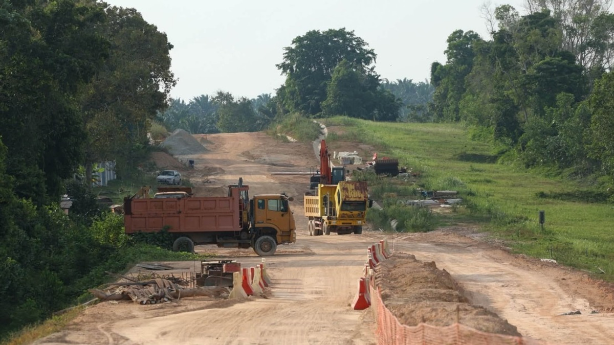 Lukut-Kampung Sirusa Road Project 60% Complete, Ahead of Schedule