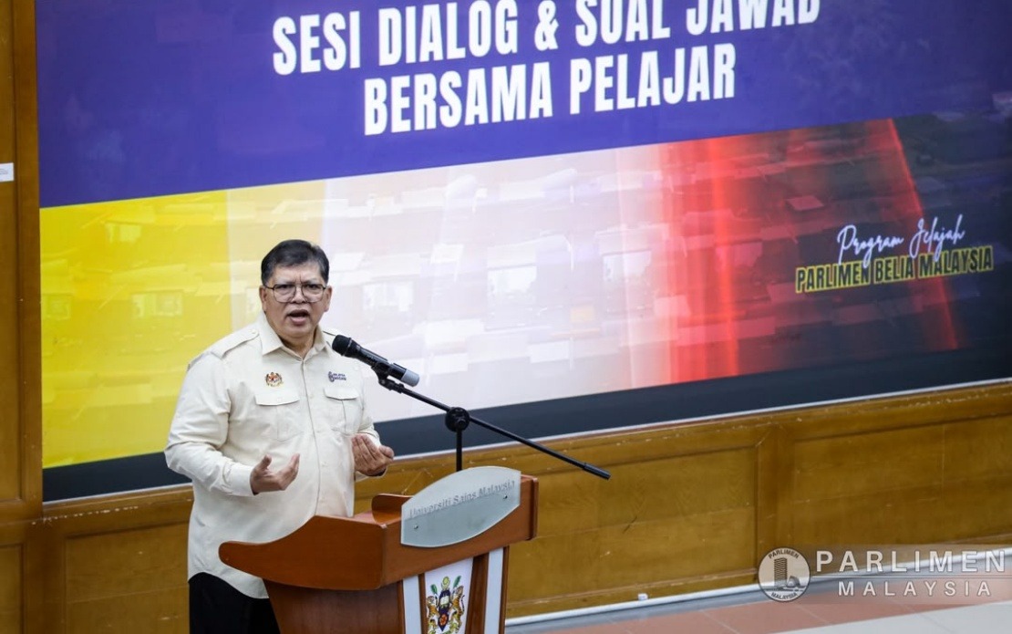 Parliament Must Model Excellence for Youth, Says Speaker Johari