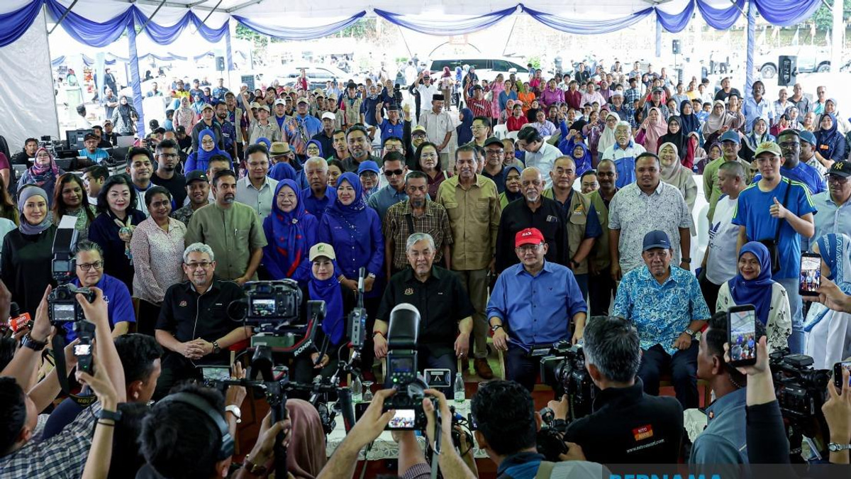 Ahmad Zahid Urges Political Parties to Keep Race and Religion Out of N9 Campaign