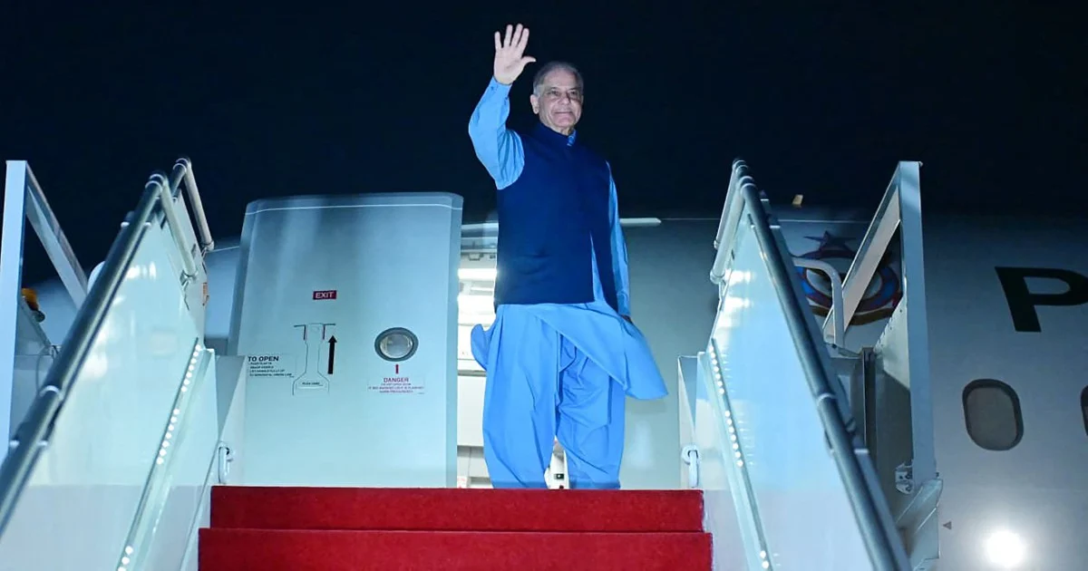 Pakistan's Sharif Heads to Switzerland for US-Iran Peace Mediation Talks