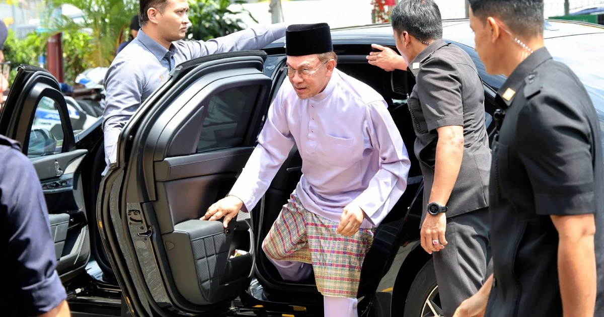 Anwar urges restraint and respect as Johor election campaign gains momentum