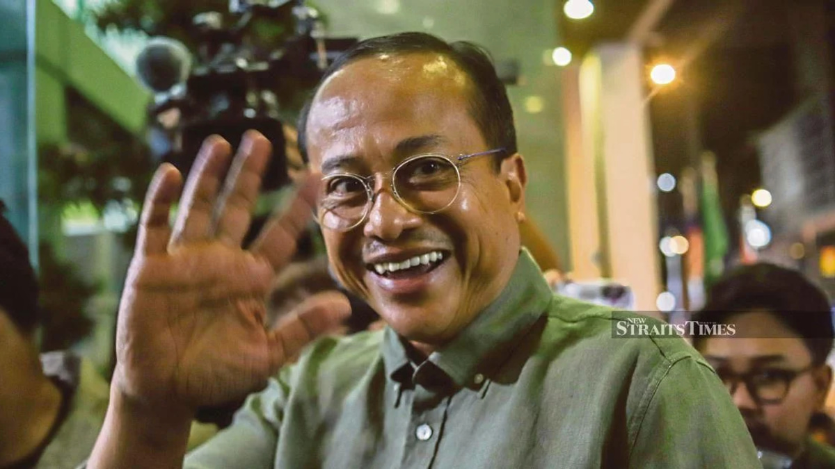 Hamzah Zainudin's Opposition Leader Role Remains in Limbo as PN Silent on Reappointment