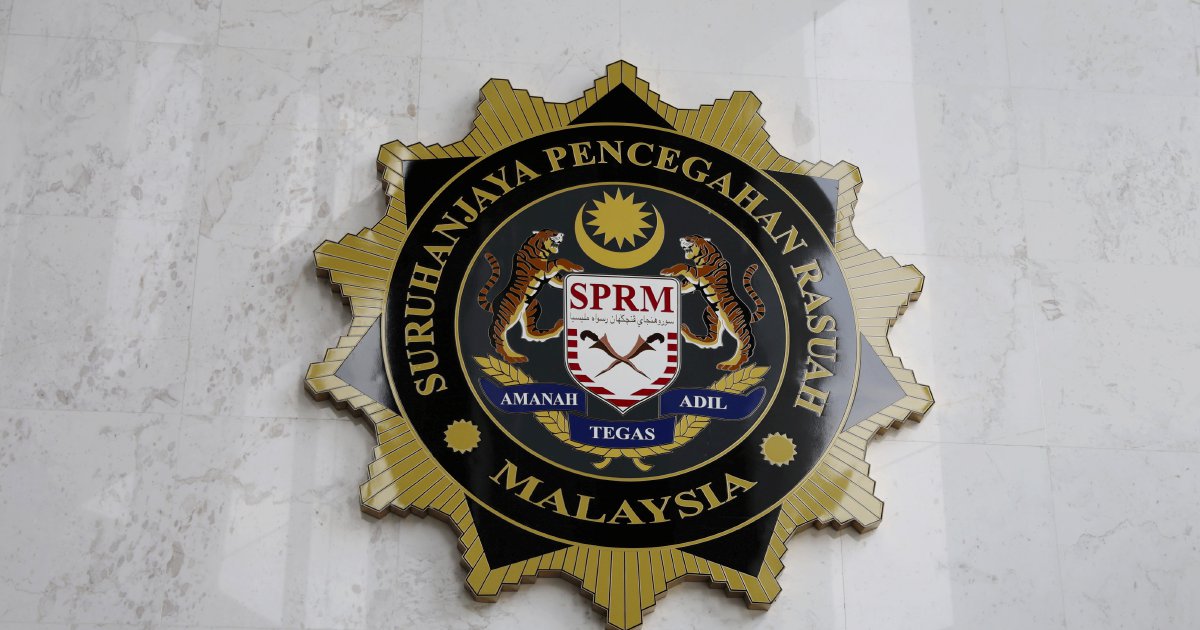 Prison Officer Held Over RM3,000 Bribe Allegations for Contraband Smuggling