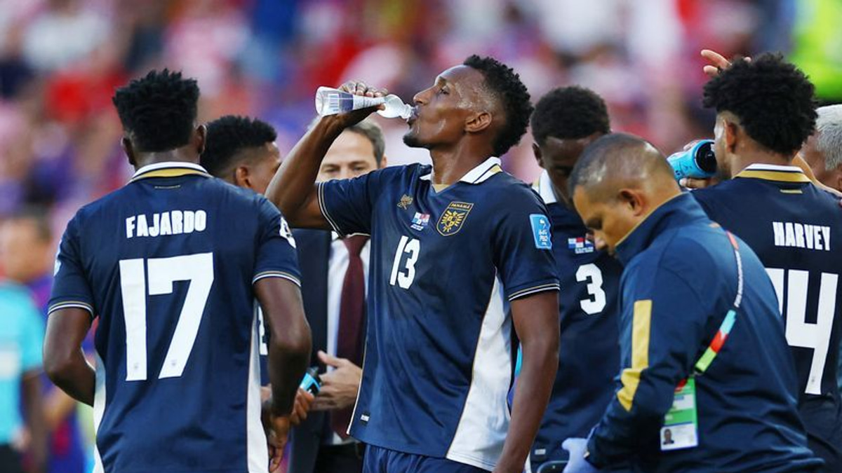 FIFA Defends World Cup Hydration Breaks as Sporting Measure, Not Money-Grab