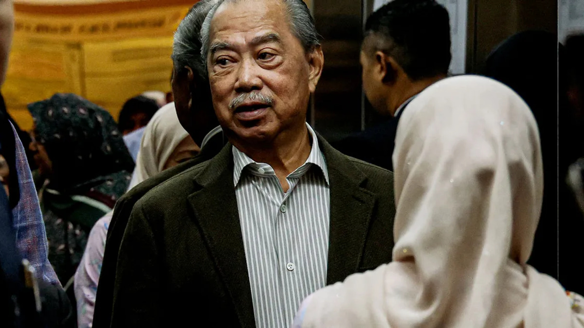 Contractors Pressured to Support Bersatu in Exchange for Jana Wibawa Contracts, Court Hears