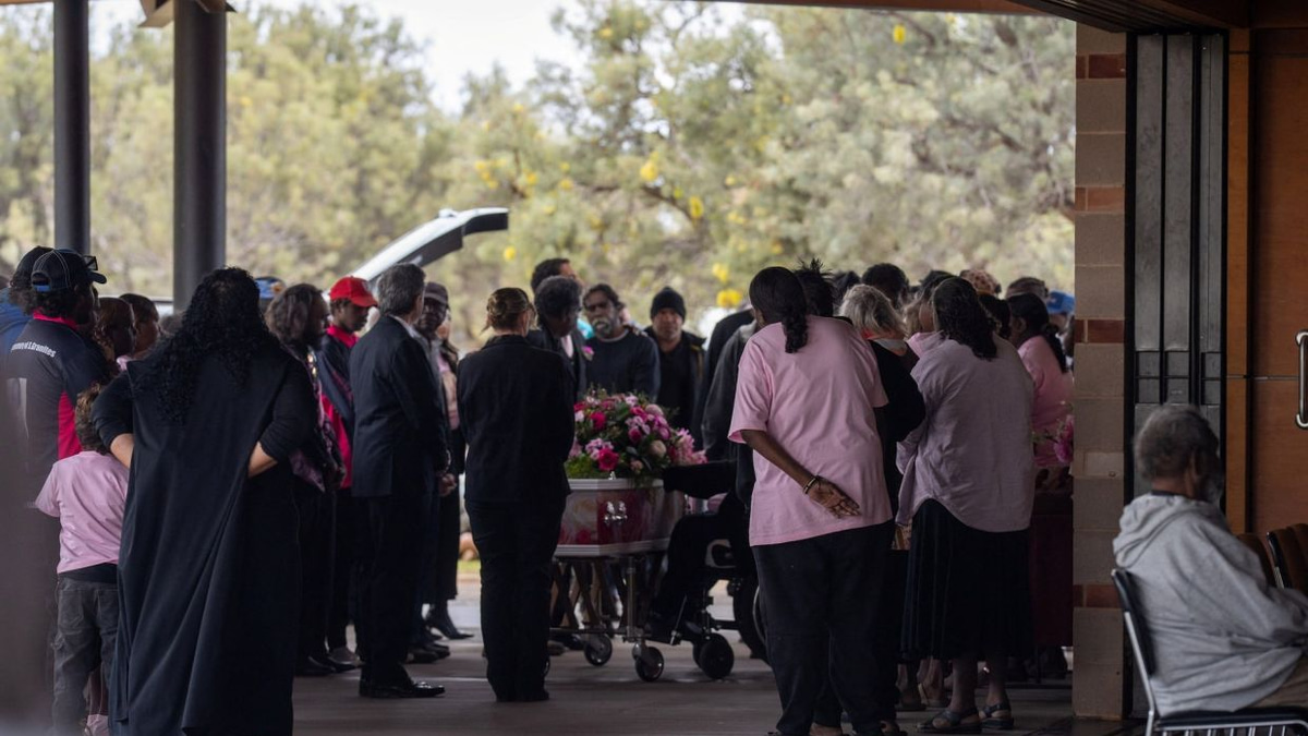 Alice Springs bids farewell to five-year-old Indigenous girl whose death ignited outback unrest