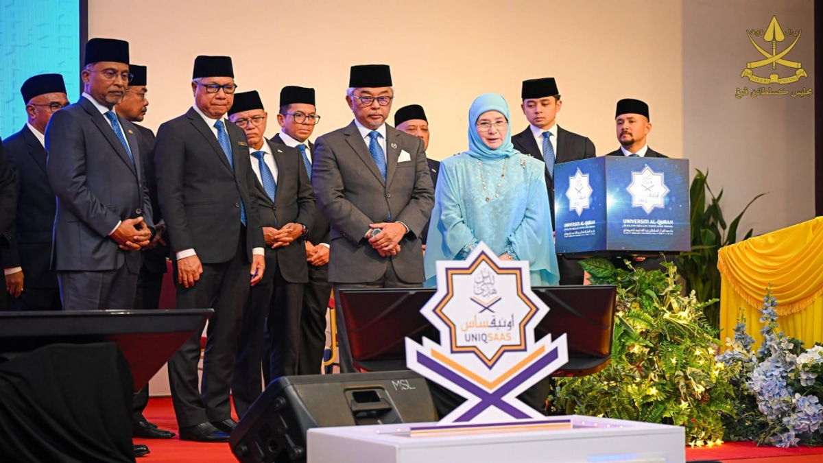 Pahang Sultan Officiates Proclamation of Al-Quran-Focused University