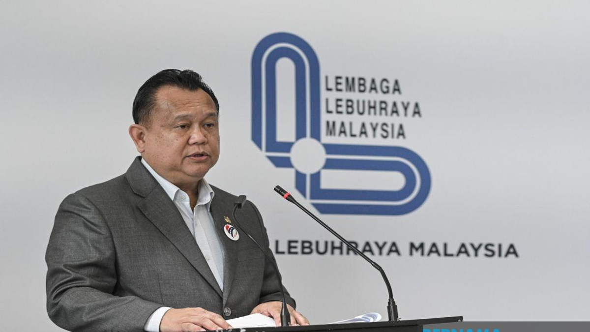 RM25.2 Million Solar LED Street Light Initiative Launches Across 32 Highway Danger Zones