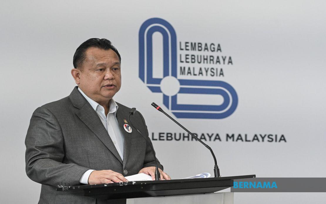 RM25.2 Million Solar LED Street Light Initiative Launches Across 32 Highway Danger Zones