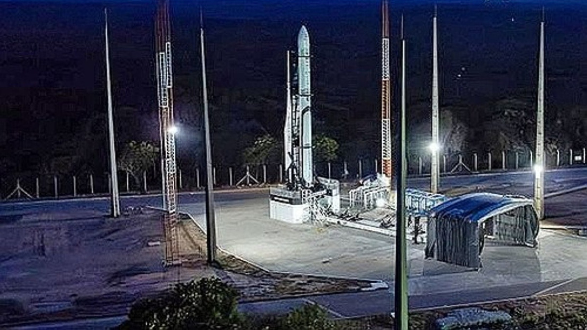 South Korea Delays Mir Solid-Fuel Rocket Launch Citing Safety Issues