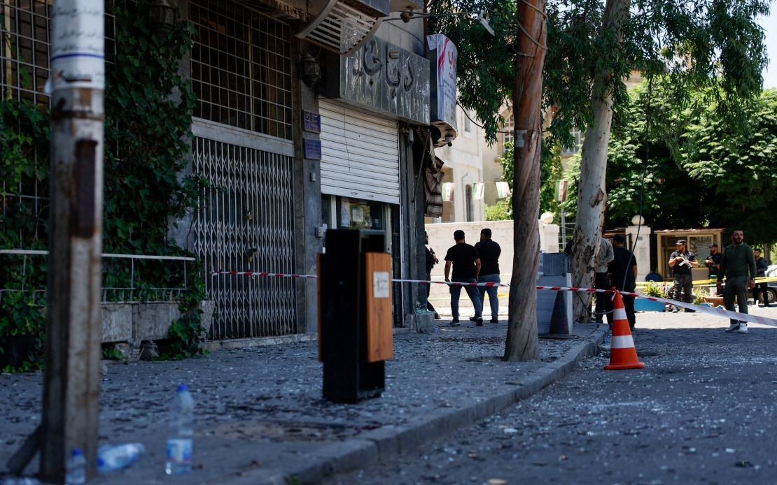 Two Explosions Near Macron's Hotel in Damascus Injure 18 People