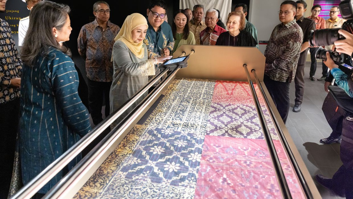 Queen Inaugurates Merdeka Textile Museum, Emphasising Cultural Preservation for Future Generations