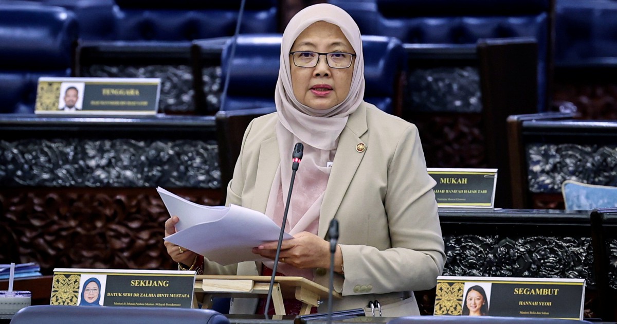Government backbencher Zaliha condemns PN MPs' walkout during Tabung Haji RCI debate