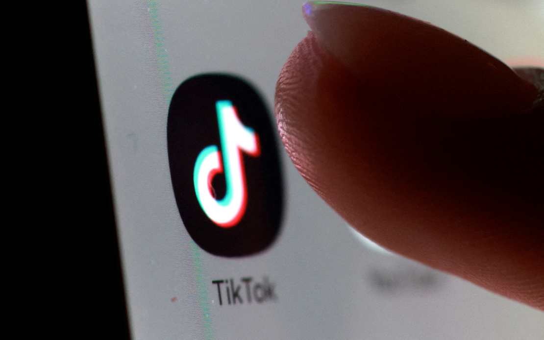 Transylvanian Ambulance Attack Exposes Social Media Misinformation Crisis in Rural Europe
