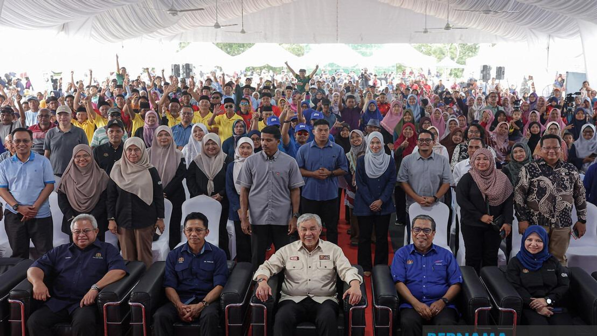 Malaysia's Political Coalitions Need Fresh Strategies for Stability, Says Ahmad Zahid