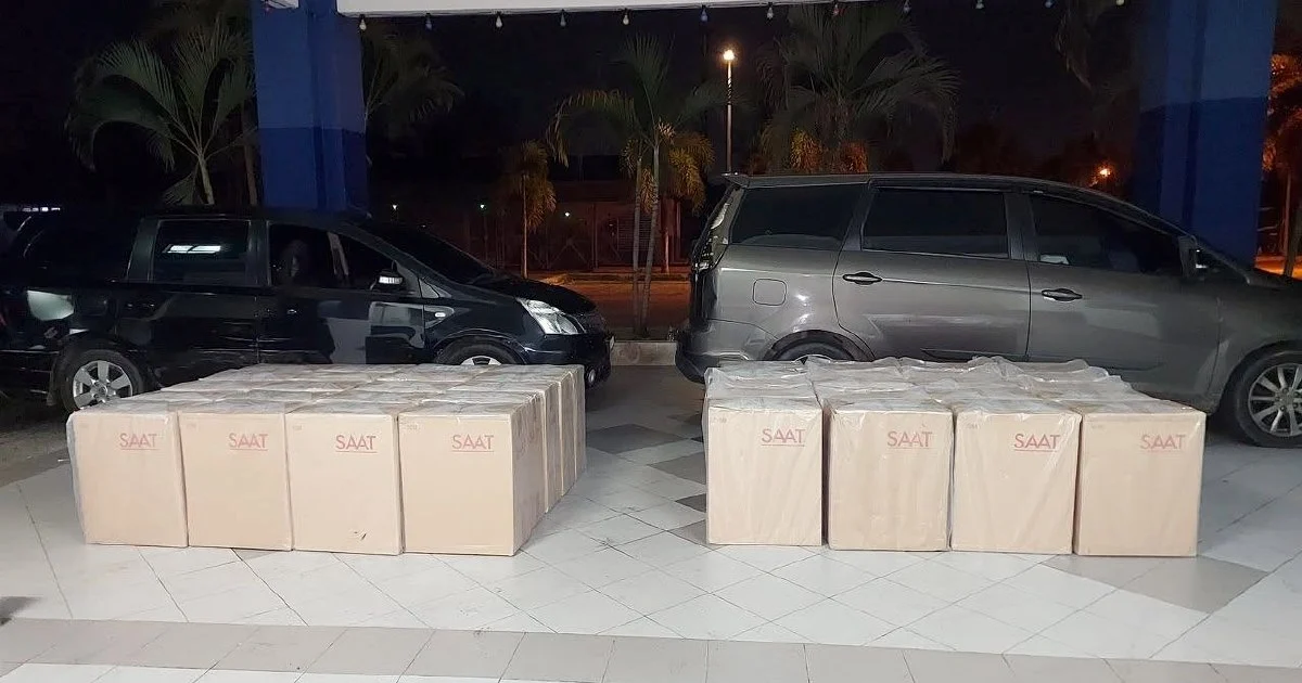 Kelantan Man Held with RM813,000 Haul of Suspected Smuggled Cigarettes Following High-Speed Pursuit