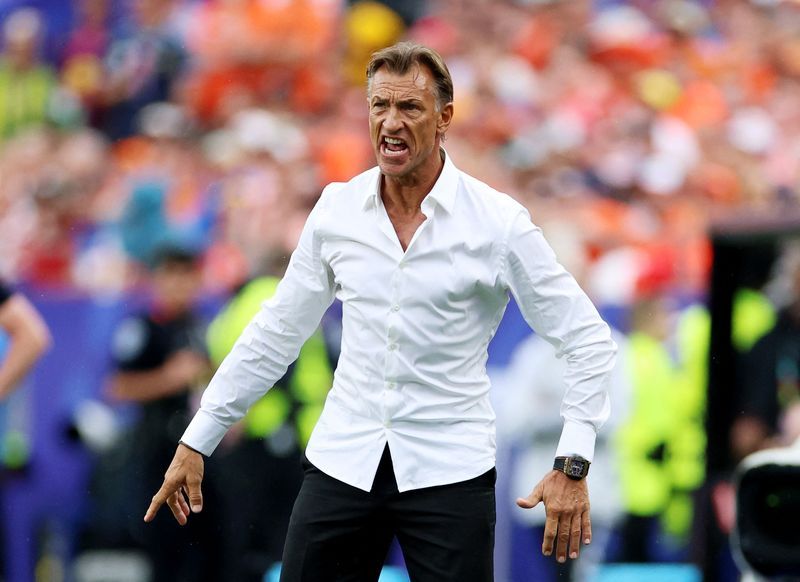 Renard's Tunisia Tenure Crumbles After World Cup Group-Stage Collapse
