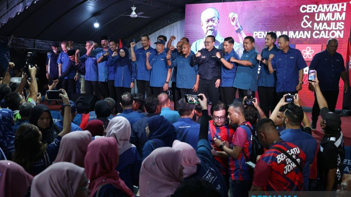 Muhyiddin Names 16 Bersatu Candidates for Johor State Election