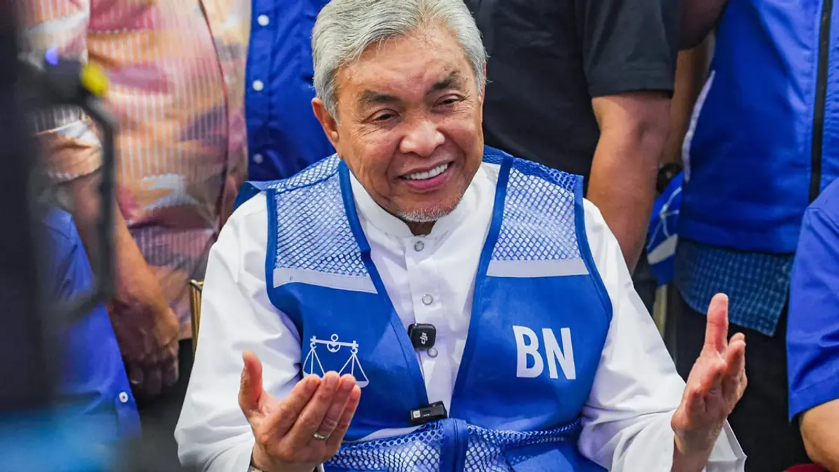 Zahid and Anwar Signal Commitment to Unity Government Stability Despite Electoral Competition