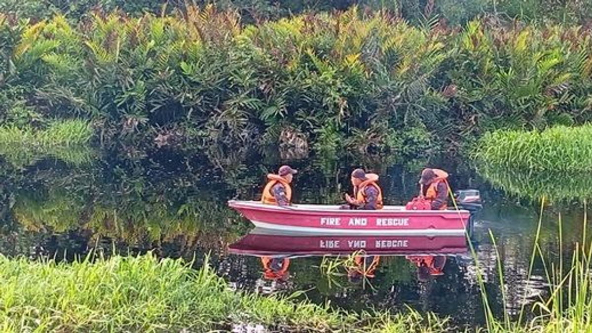 Search enters third day for man feared killed by crocodile in Brunei river