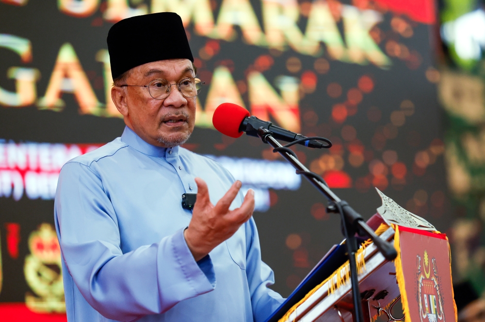 Anwar Explains Why Tabung Haji RCI Report Remains Confidential