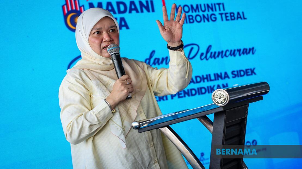 NADI Mahir School Uniform Initiative Eases Financial Pressure on Malaysian Families