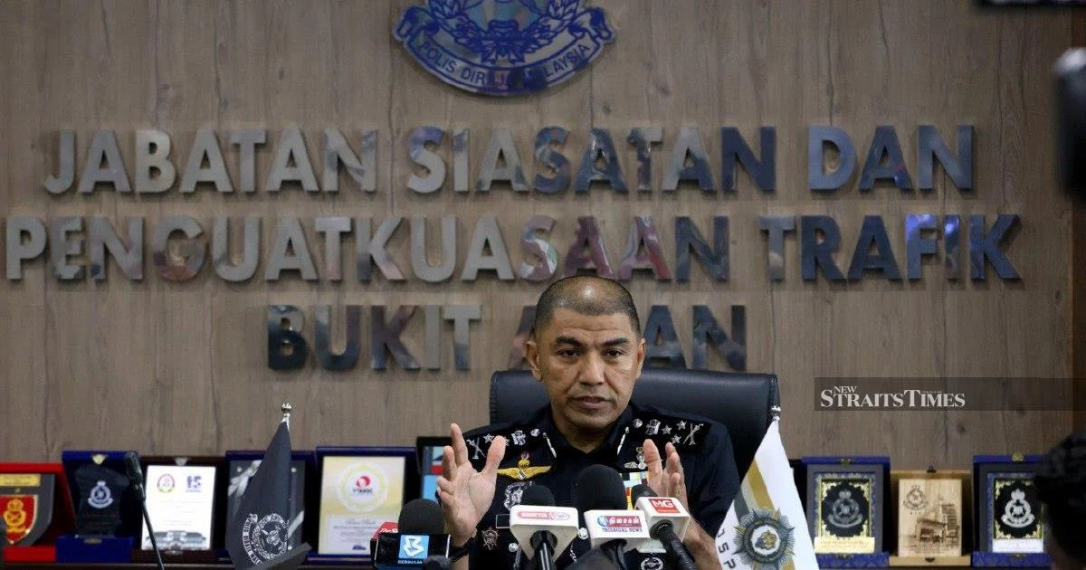 Police Arrest 121 Truck and Bus Drivers in Three-Month Drug Crackdown