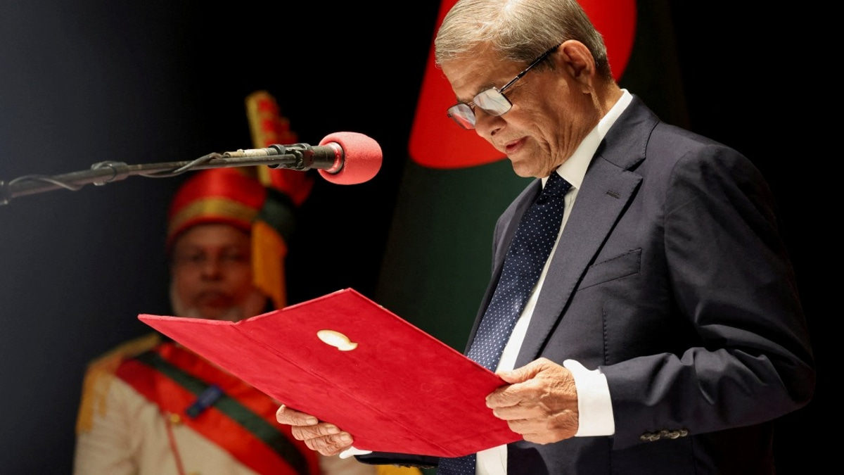 Mirza Fakhrul Islam Alamgir Sworn In As Bangladesh's 23rd President