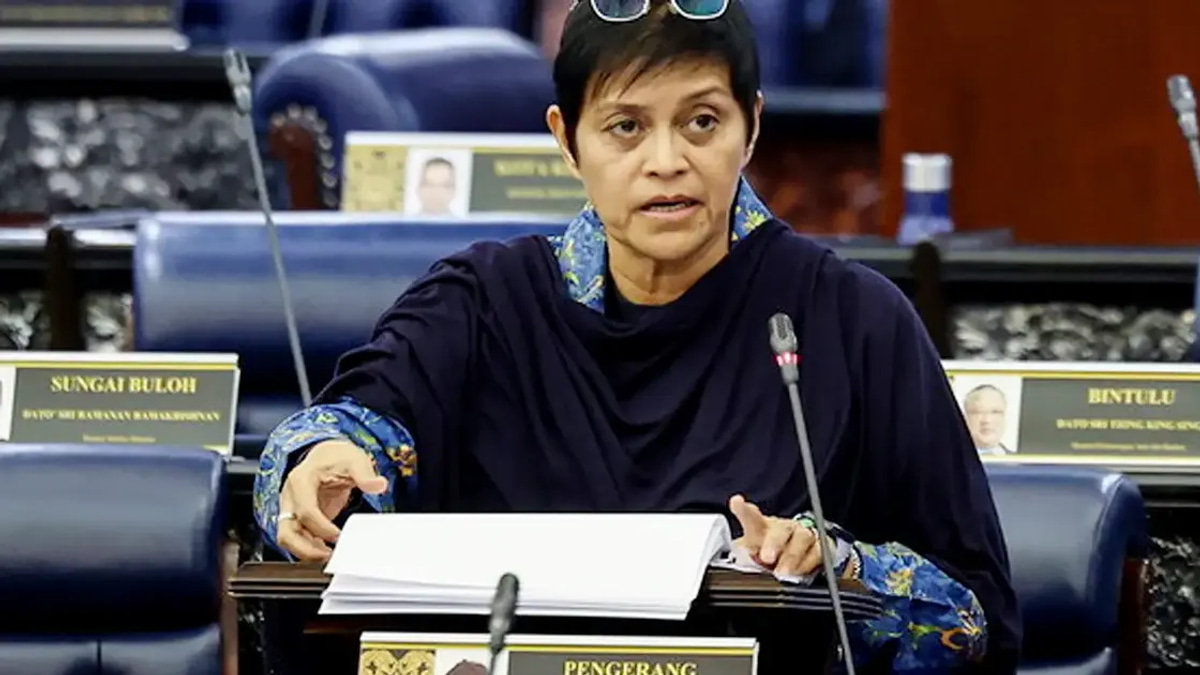 Azam Baki's shareholding records remain confidential, clarifies Azalina