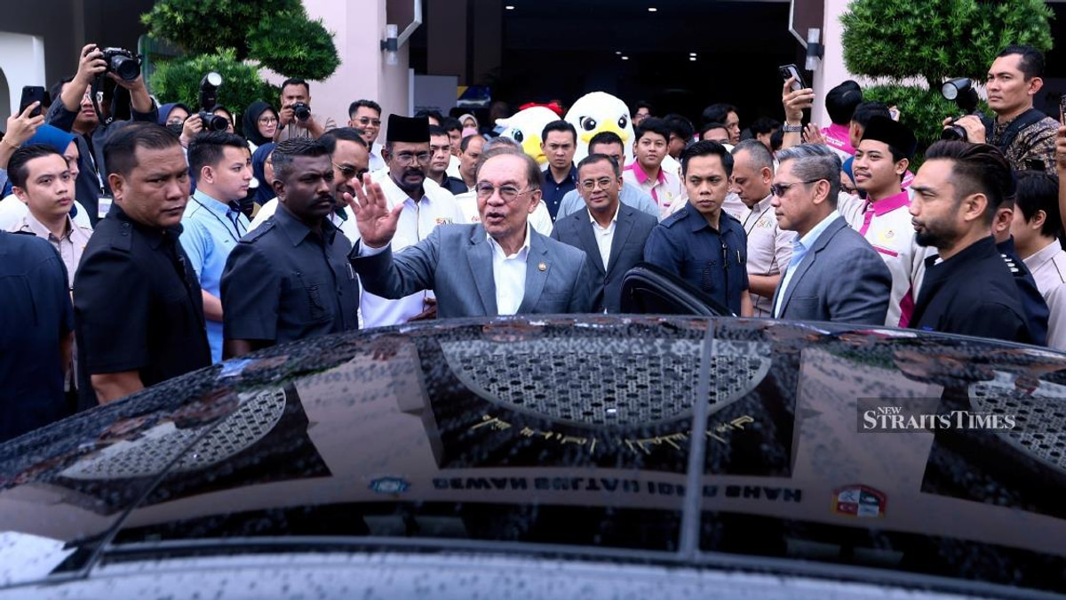 Malaysia Cannot Deepen Fuel Subsidies Without Threatening Economy, Anwar Warns