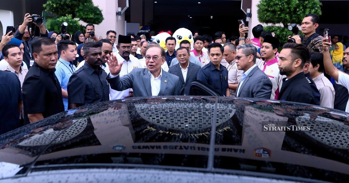 Malaysia Cannot Deepen Fuel Subsidies Without Threatening Economy, Anwar Warns