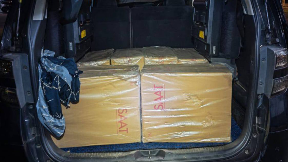 60,000 Duty-Unpaid Cigarettes Seized in Kelantan; Driver Arrested